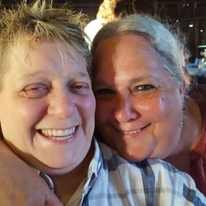 Meet your Posher, Roxy